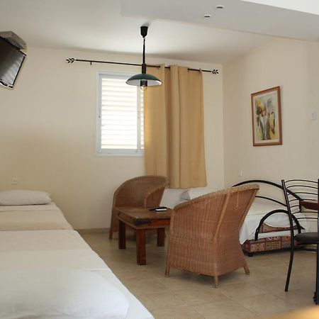 Ga'Aton Motel Naharija Exteriér fotografie